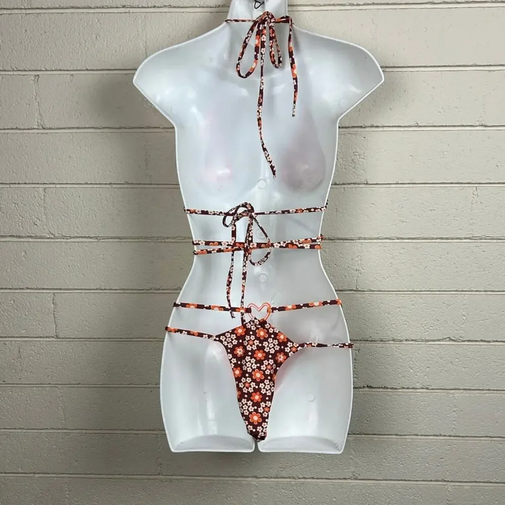 Frankie’s Bikinis Tatum Floral Triangle Bikini size S